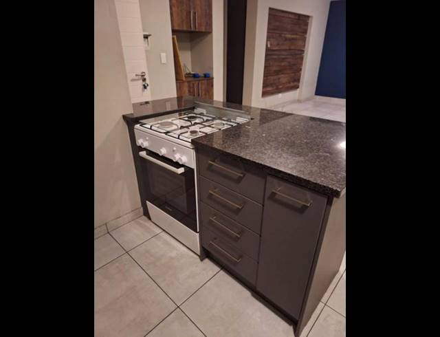 2 BEDROOM PROPERTY TO RENT IN MALANSHOF